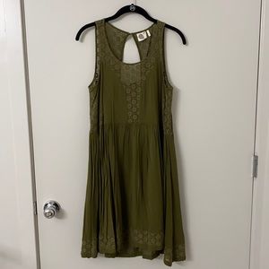 Lilka by Anthropologie green boho dress
